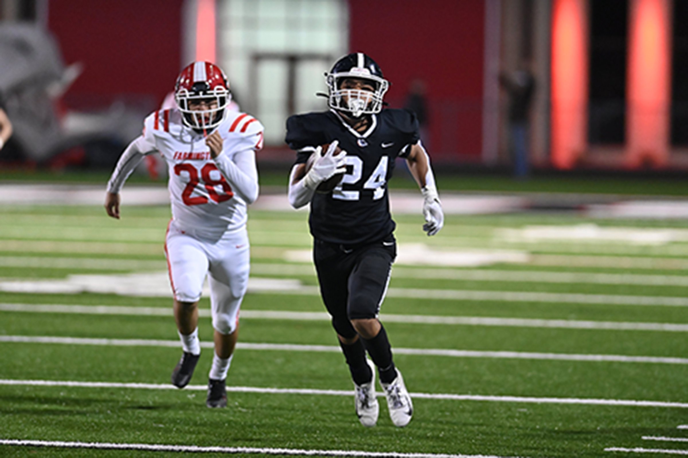 Kickoff TD run sets up big win