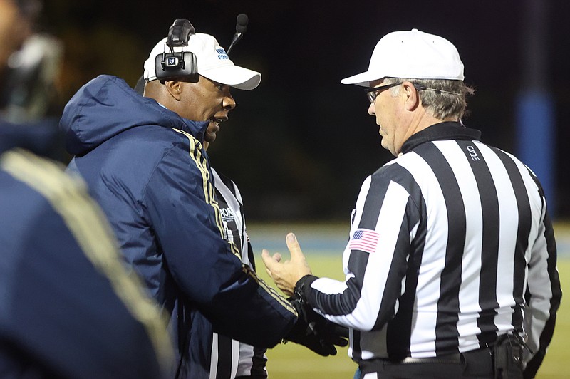 PHOTOS BY STEPHEN B. THORNTON .Pulaski Academy's head coach Anthony Lucas during the first half of their football game Friday Nov.  12, 2021 in Little Rock. .More photos at www.arkansasonline.com/1113pahar/.