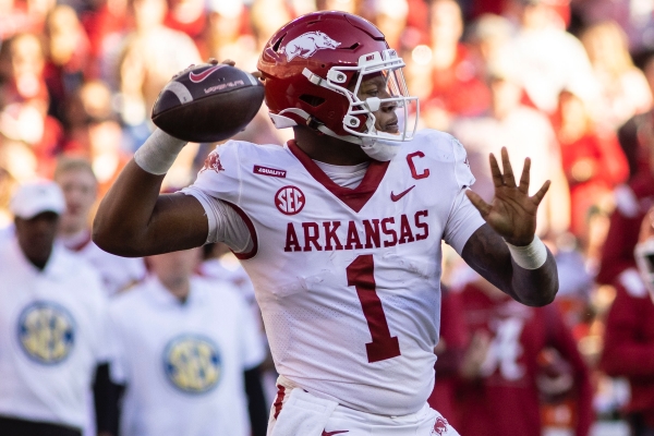 WholeHogSports - Cowboys draft John Ridgeway in 5th round