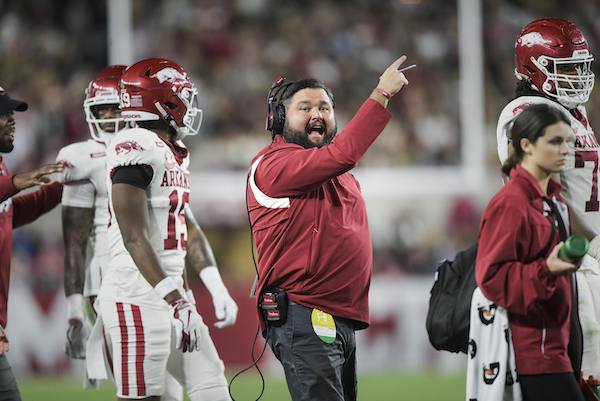 Wholehogsports Virginia Lineman Likes What He Sees In Hogs