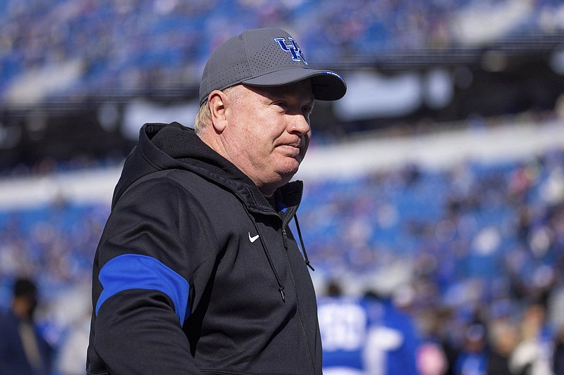 Coach Mark Stoops and the Kentucky Wildcats are seeking their third consecutive Governor’s Cup victory and fourth in five seasons over rival Louisville as the series resumes following a one-year pause.
(AP/Michael Clubb)