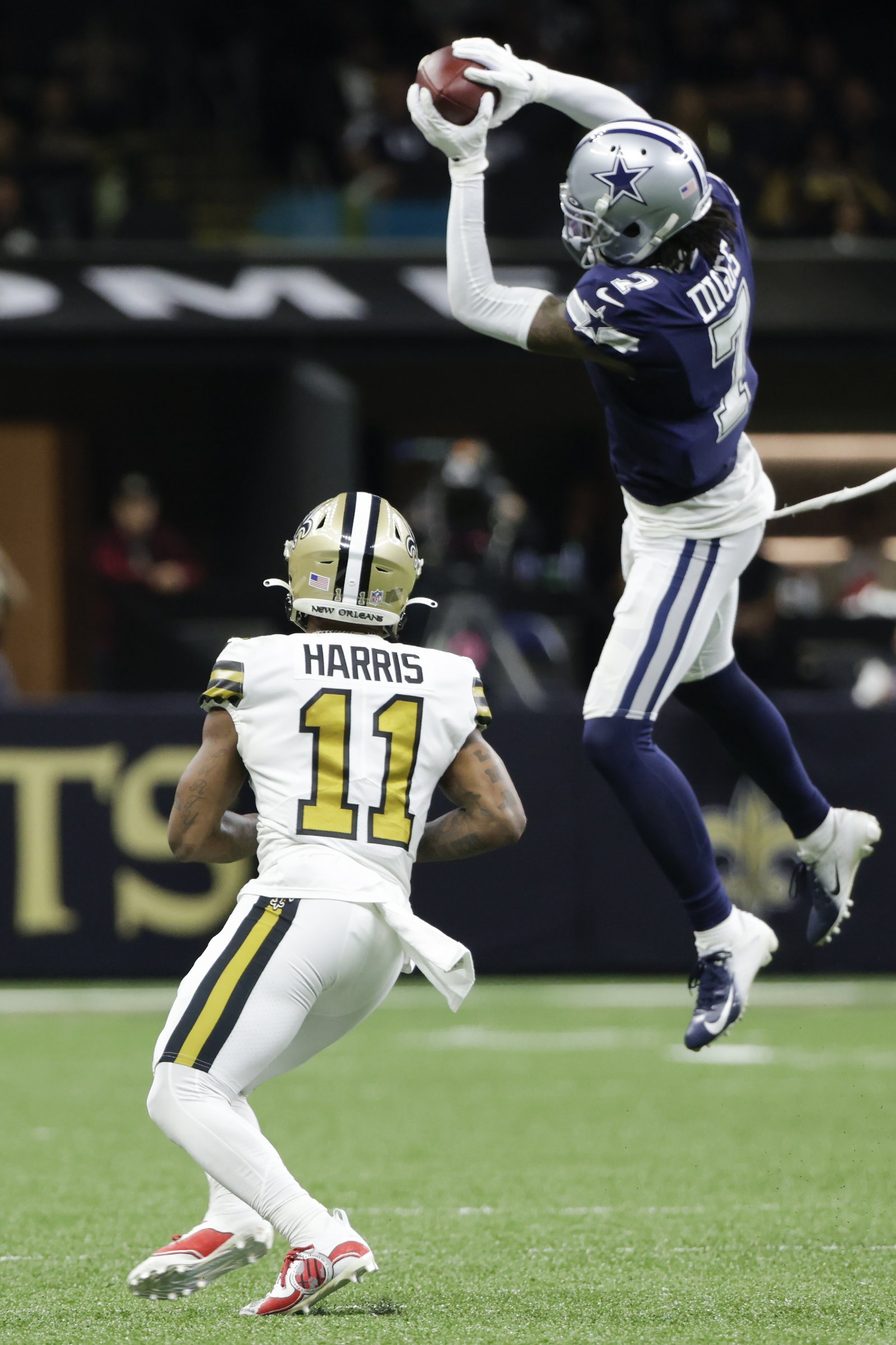 Timely turnovers: Four INTs put Dallas back on track