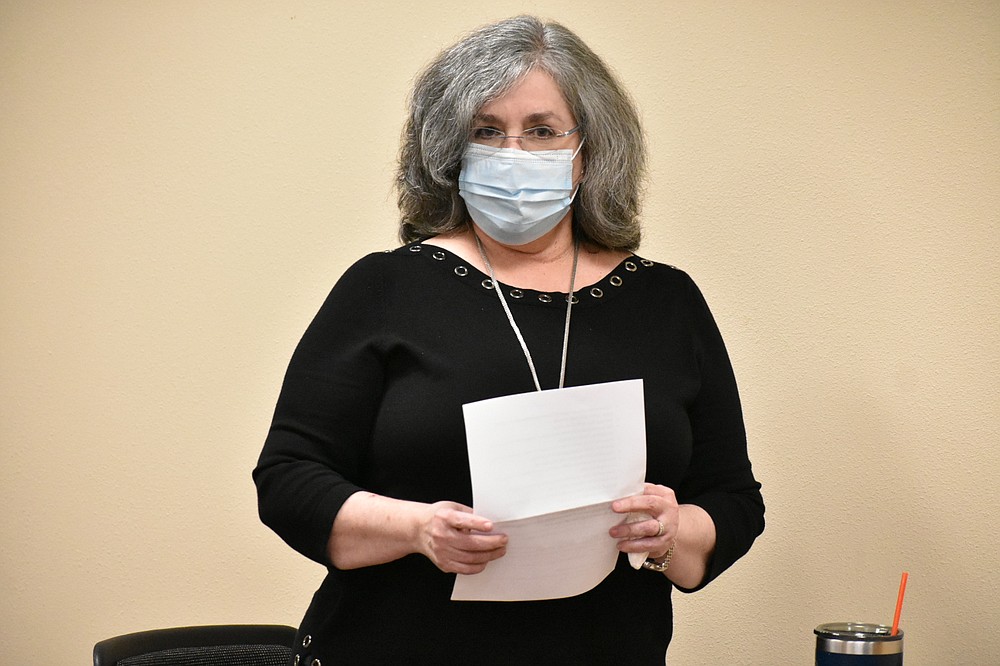 Teena Jeffers speaks in favor of the White Hall School District mask mandate, which will be reduced to a strong suggestion, during a hearing Thursday, Dec. 2, 2021. (Pine Bluff Commercial/I.C. Murrell)