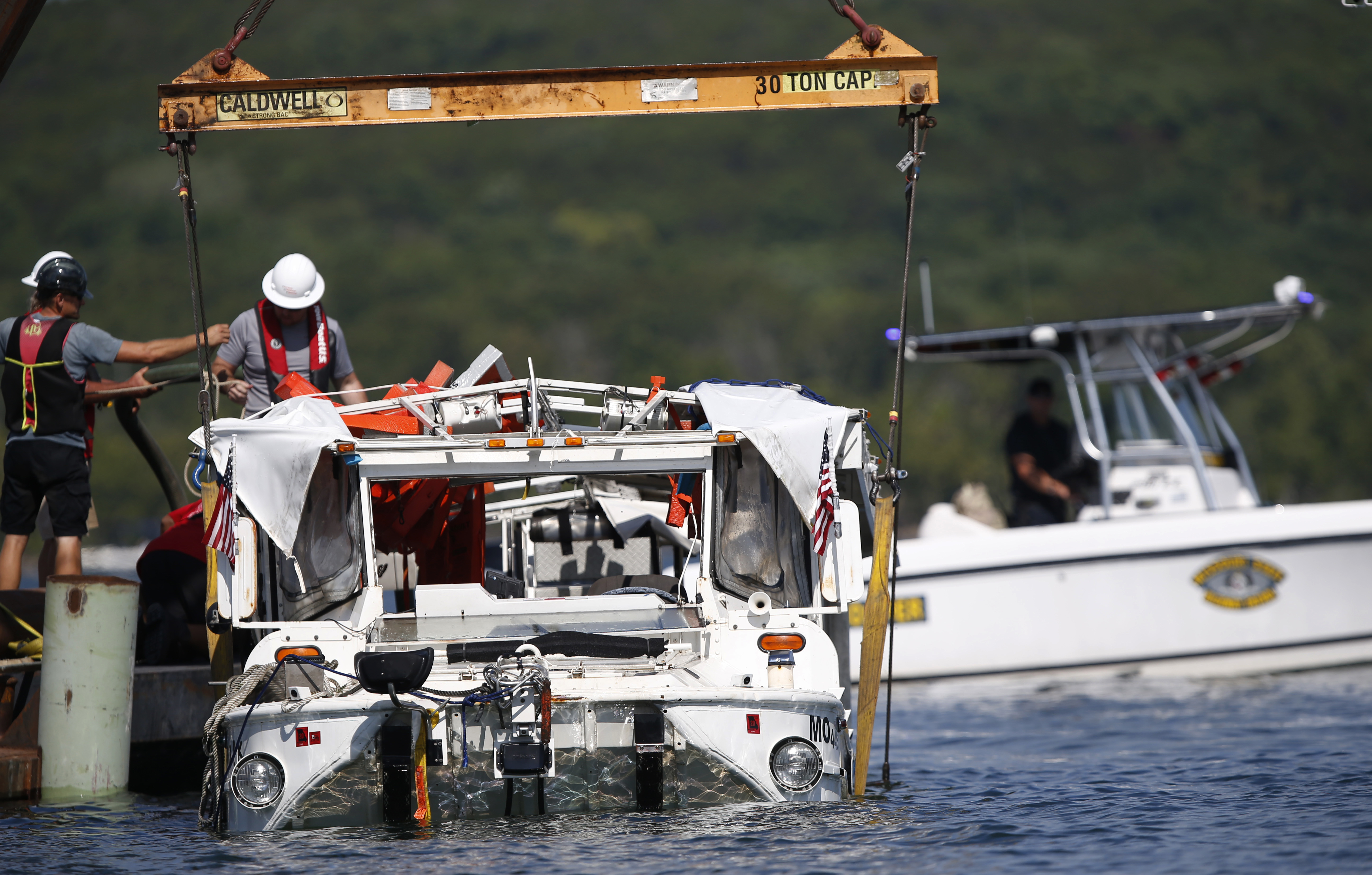 Preliminary hearing for 3 charged in Branson duck boat accident - Vimarsana News