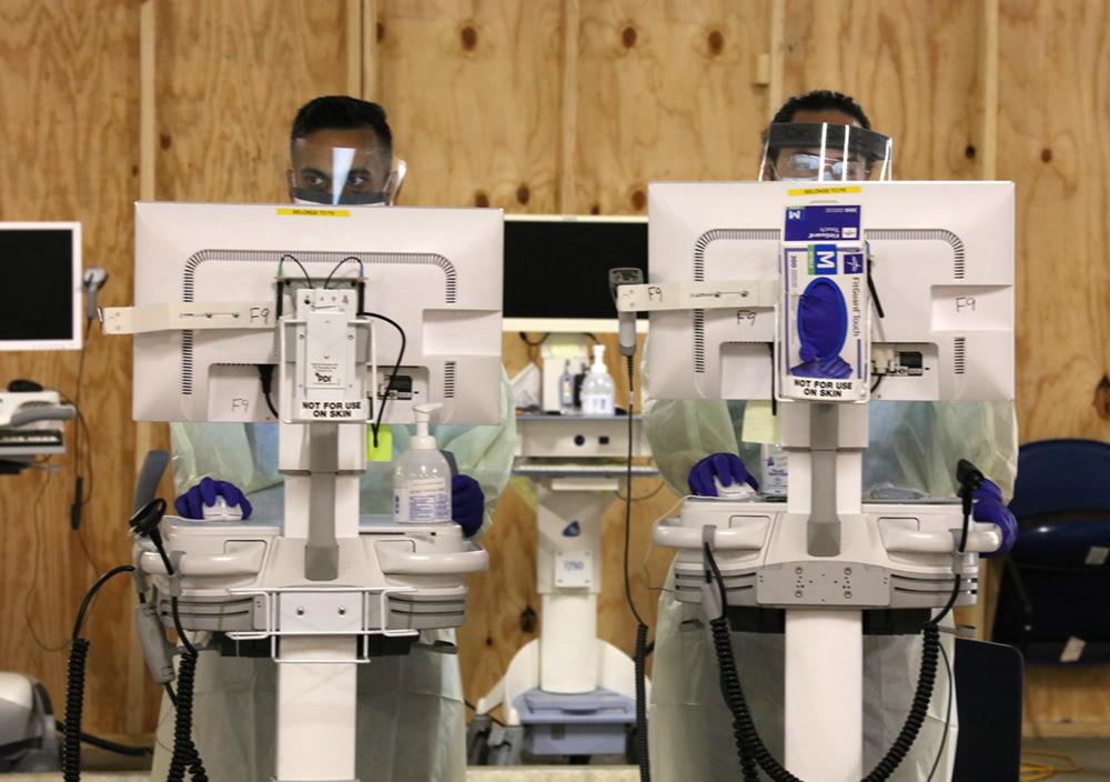 Arkansas confirms its first case of omicron covid variant; new daily cases top 1,000 as hospitalizations rise again - Vimarsana News