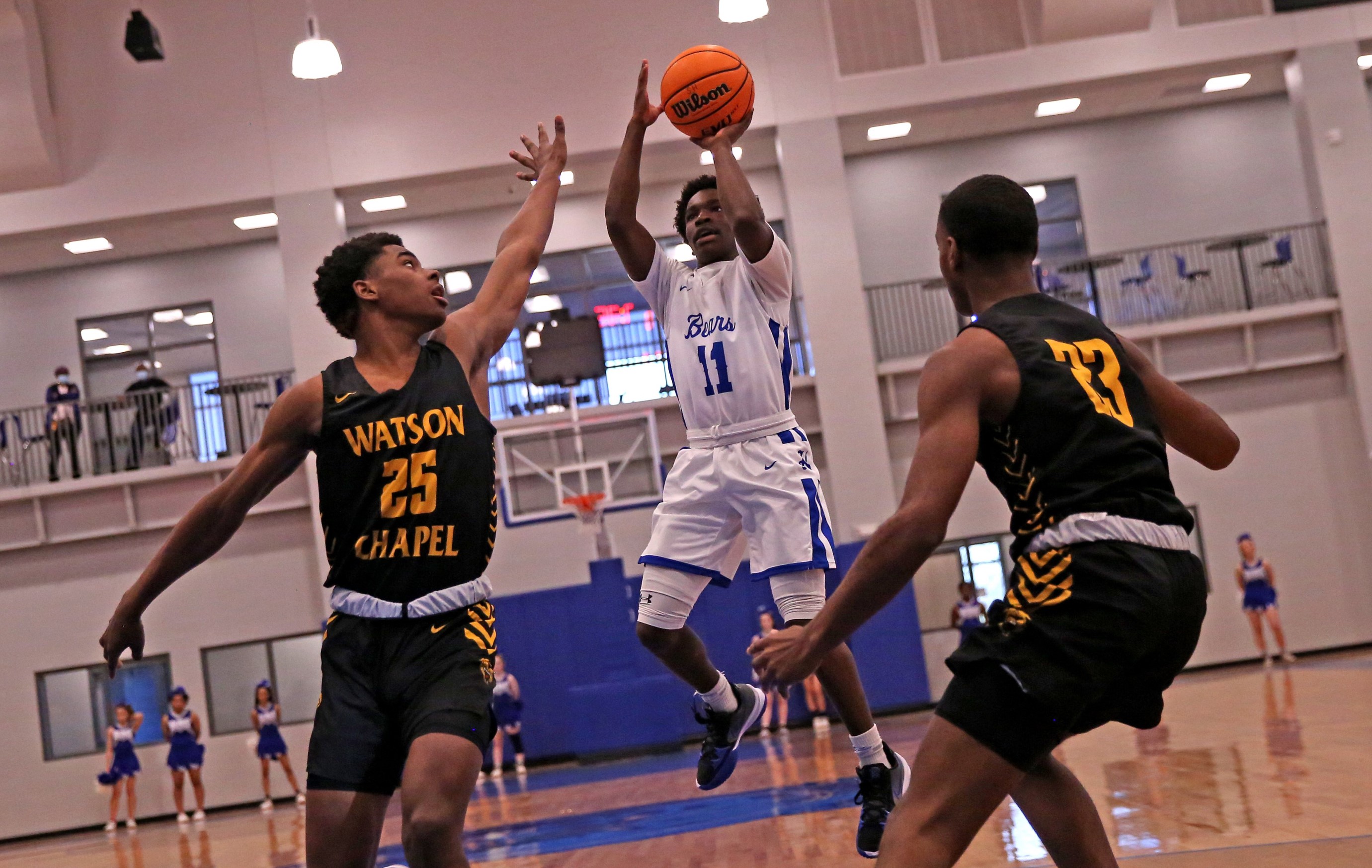 Wildcats win on late 3-pointer