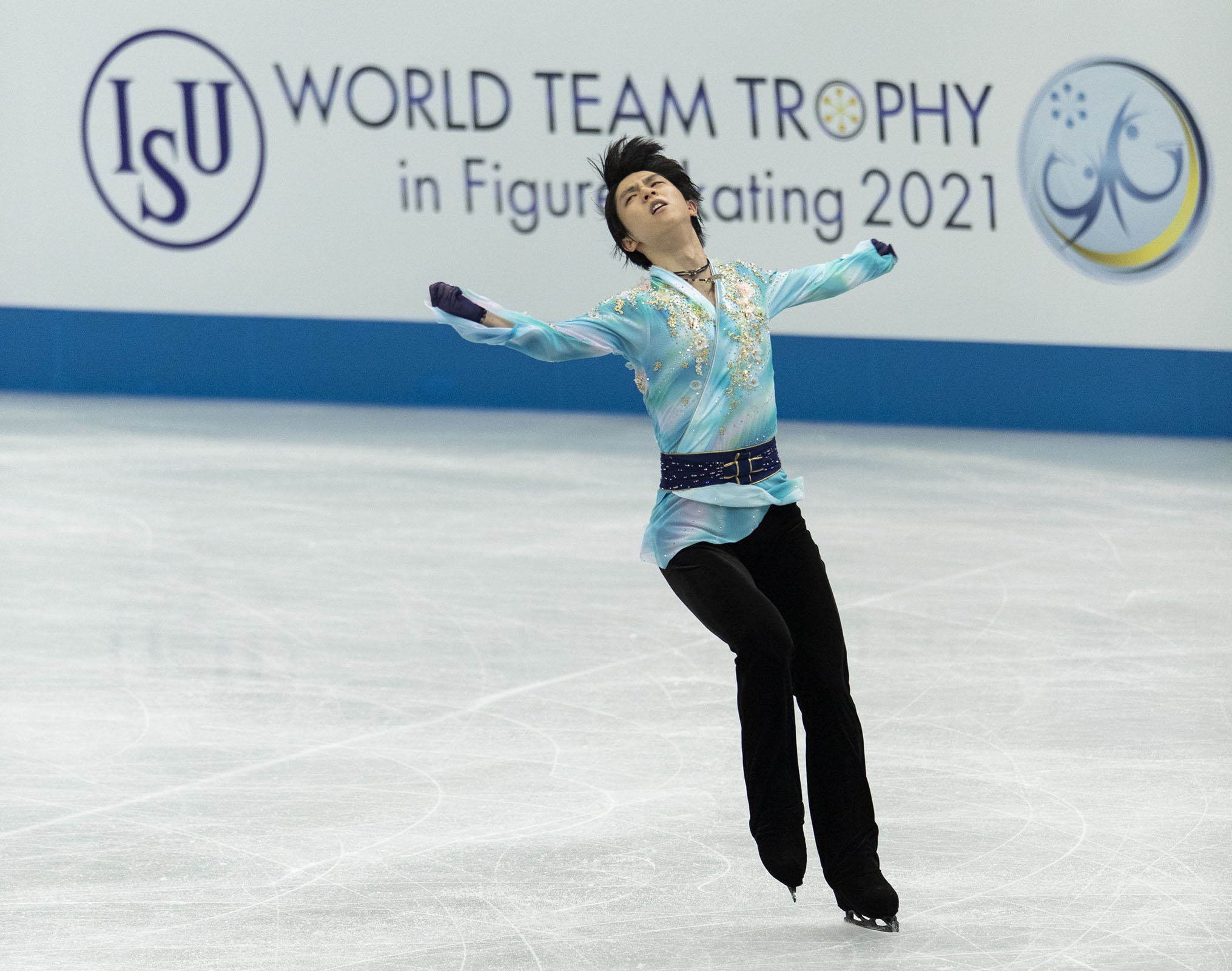Russian ladies, Hanyu chase Olympic berths - Vimarsana News