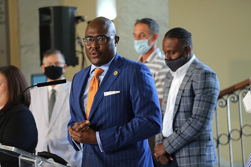 Little Rock Mayor Frank Scott Jr. announces a citywide mask mandate in public places owned and operated by Little Rock during a City Hall news conference on Aug. 5. The mandate will continue until at least April, unless the city’s Board of Directors votes to end it.
(Arkansas Democrat-Gazette/Thomas Metthe)