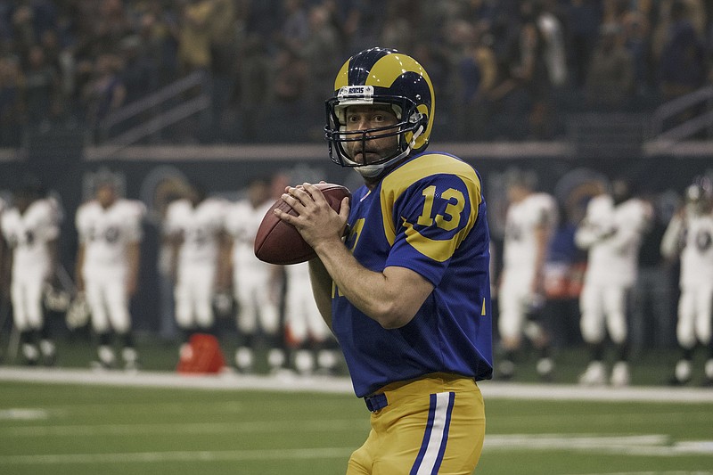 The rise of Kurt Warner (Zachary Levi) from grocery store clerk to starting quarterback of the Los Angles Rams is detailed in the inspirational “American Underdog” by brothers Andrew and Jon Erwin.