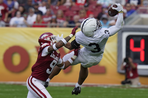 Follow live: Arkansas faces Penn State in Outback Bowl - Vimarsana News