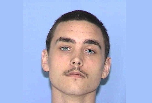 Little Rock man sentenced to 7 years for being a felon in possession of a gun - Vimarsana News