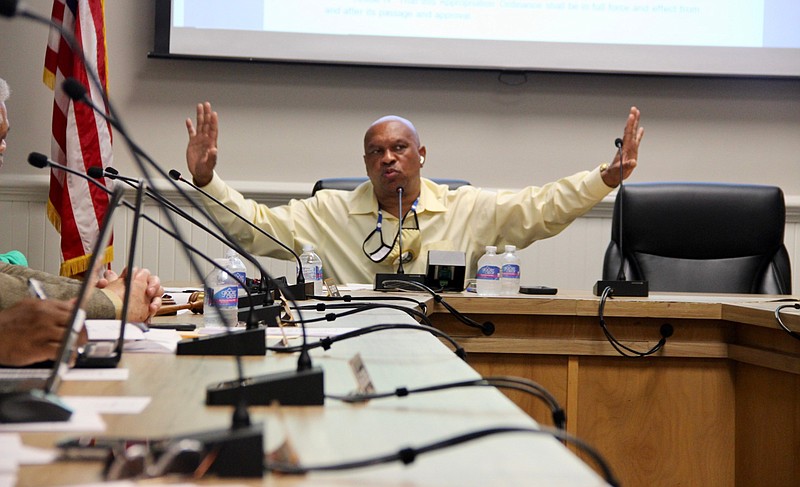 JPs vote to look at issue of noise | The Arkansas Democrat-Gazette