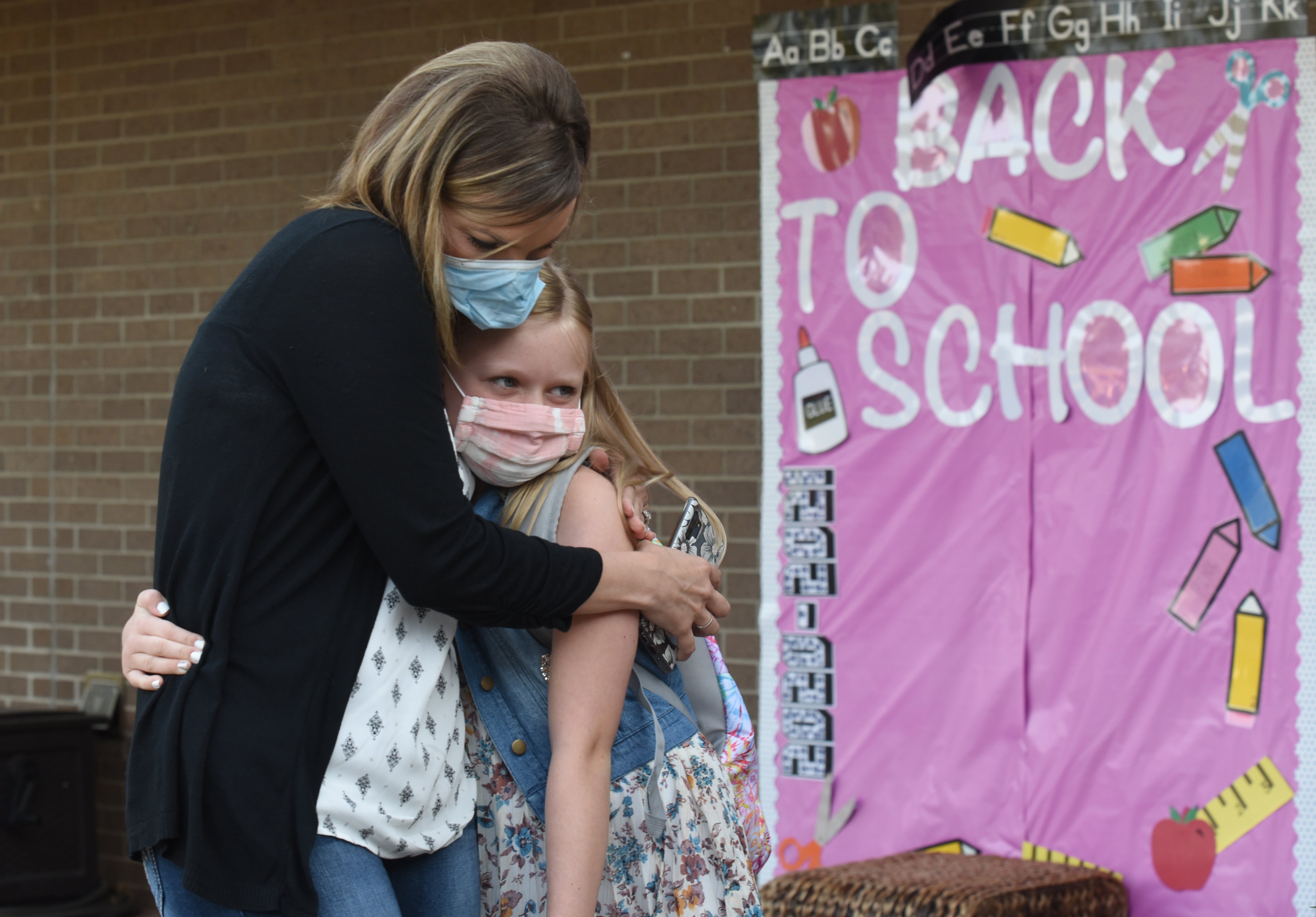 Schools in Springdale, Farmington, Prairie Grove, Greenland go to online instruction this week - Vimarsana News