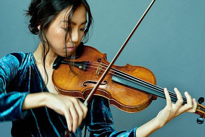 Violinist Shannon Lee solos with the Arkansas Symphony in concerts April 30-May 1, postponed from Jan. 29-30 because of the surge in the coronavirus.
(Special to the Democrat-Gazette)