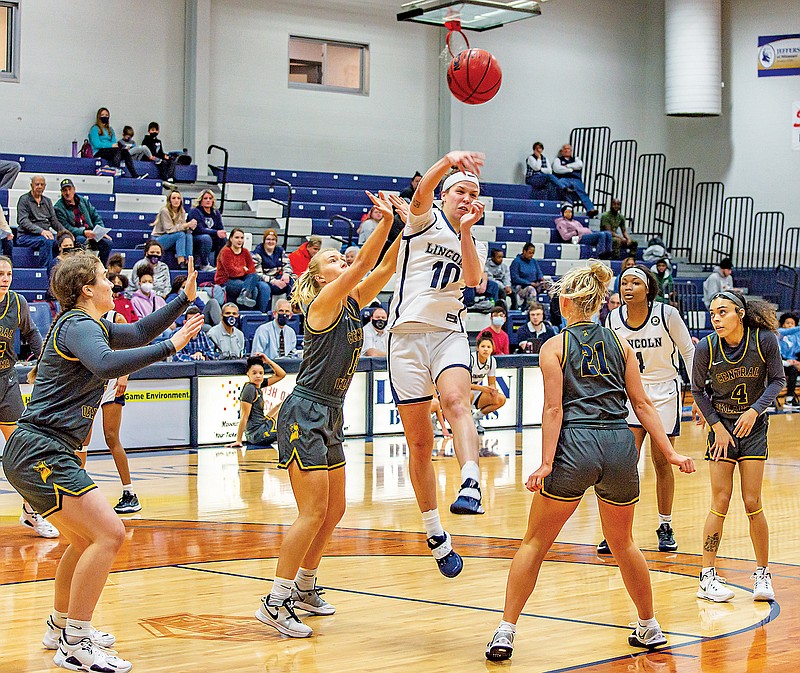 Lincoln’s Mercy Gonzalez passes the ball during Saturday’s game against Central Oklahoma at Jason Gym. (Ken Barnes/News Tribune)