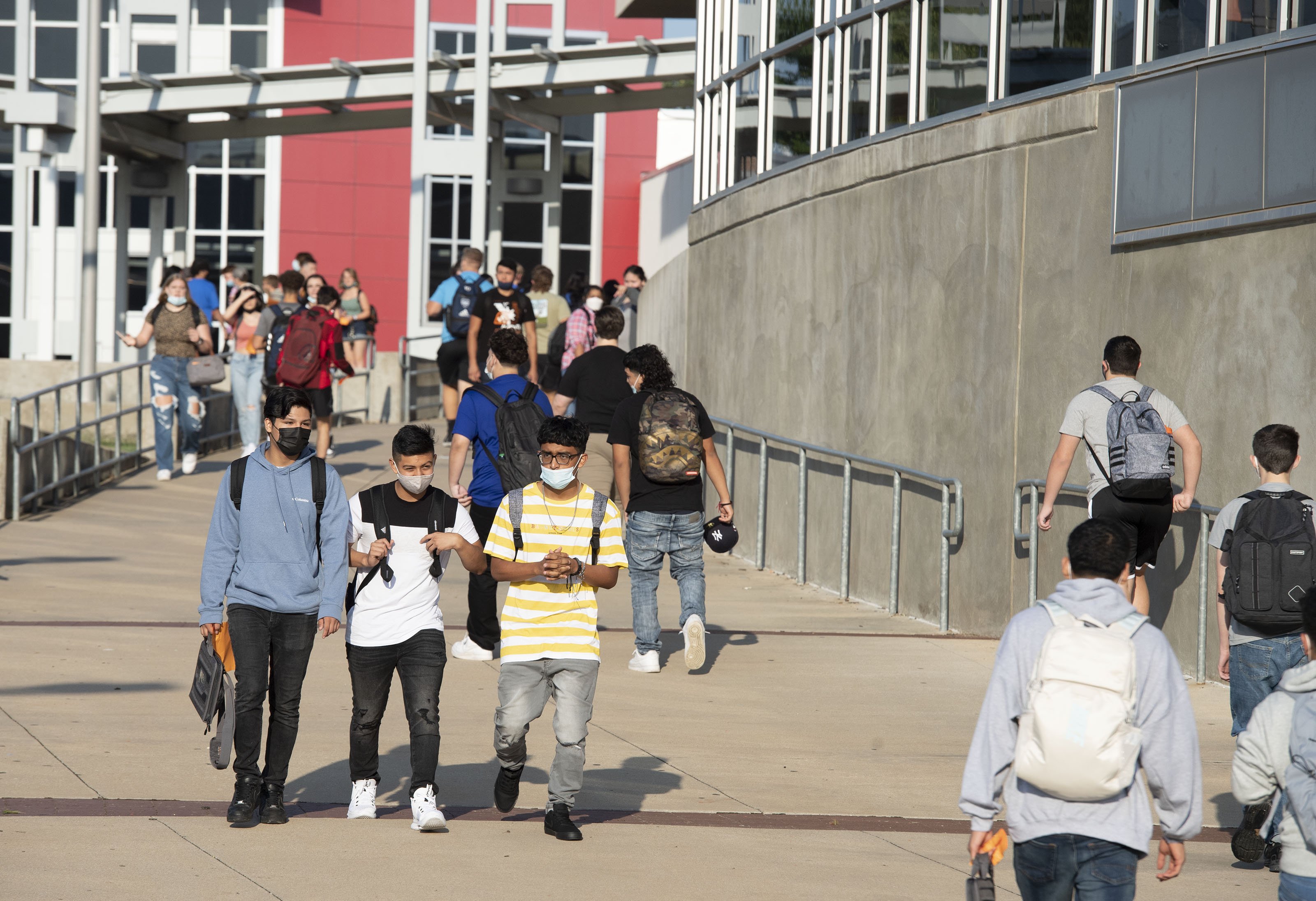 Schools in Arkansas hope for 'business as usual' - Vimarsana News