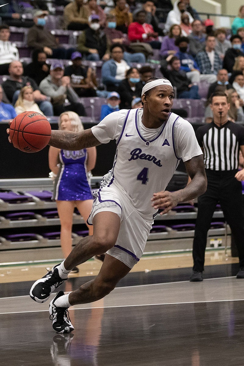 Central Arkansas’ Darious Hall, who played at the University of Arkansas and DePaul before joining the Bears, has started all 17 games for UCA this season and is averaging more than 28 minutes per game.
(Photo courtesy of the University of Central Arkansas)