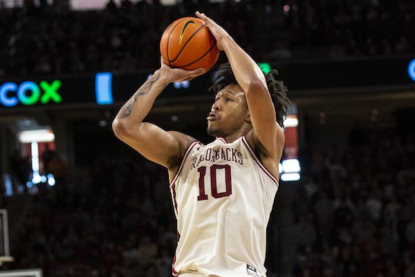 WholeHogSports - If Williams returns, expect fewer charges taken