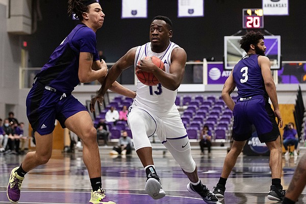 Kayouloud, Cooper lead UCA by UALR - Vimarsana News