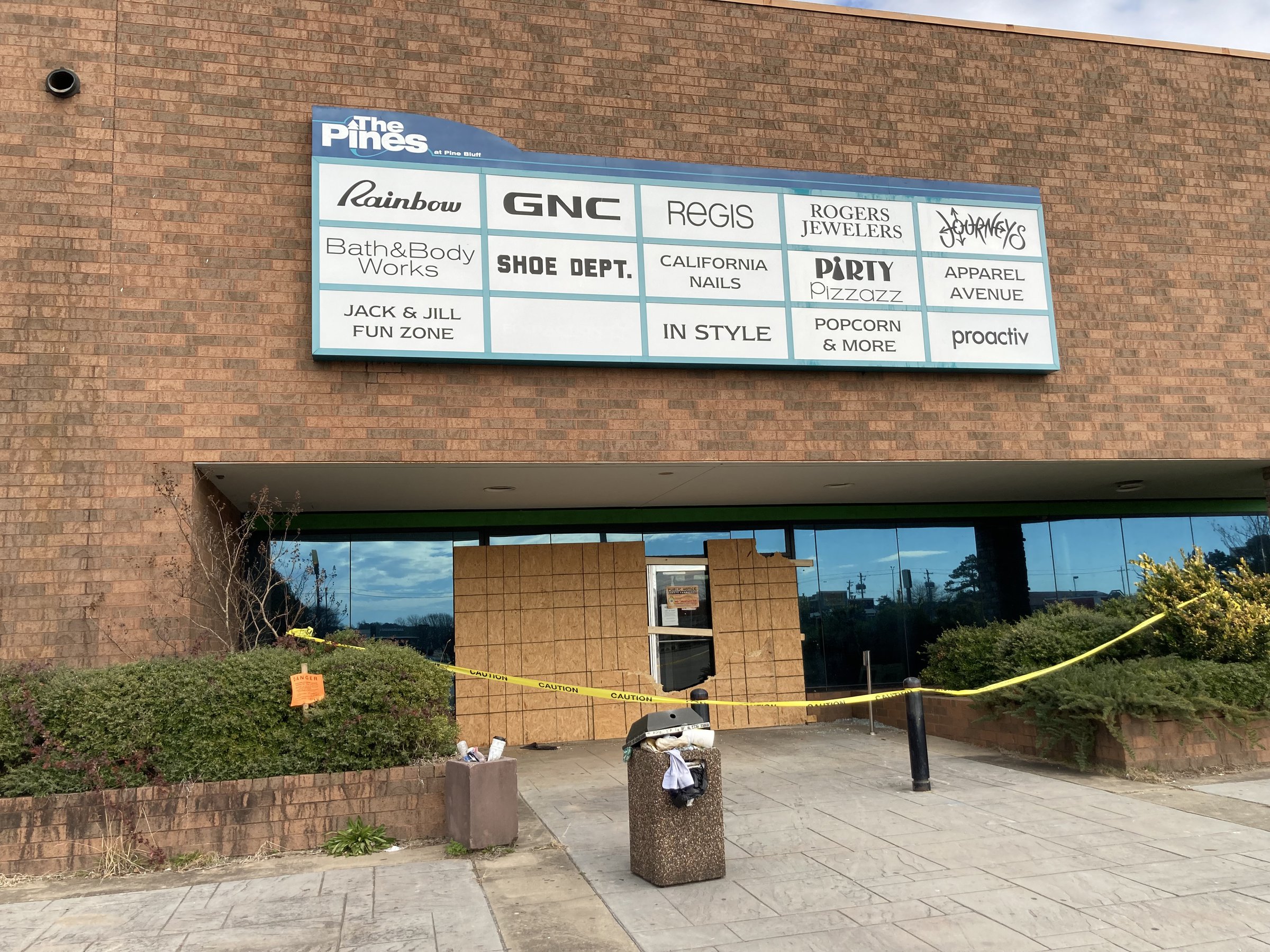 Blaze at The Pines mall raises questions aplenty