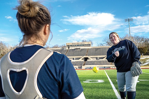 Lincoln softball opens season today in Arkansas tourney - Vimarsana News