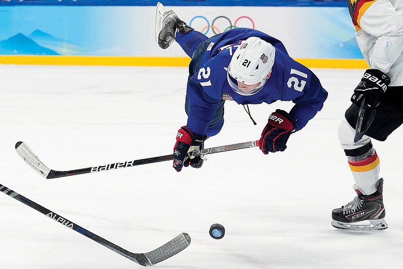 US Men's Hockey Team Beats Canada in Preliminary Game - The New