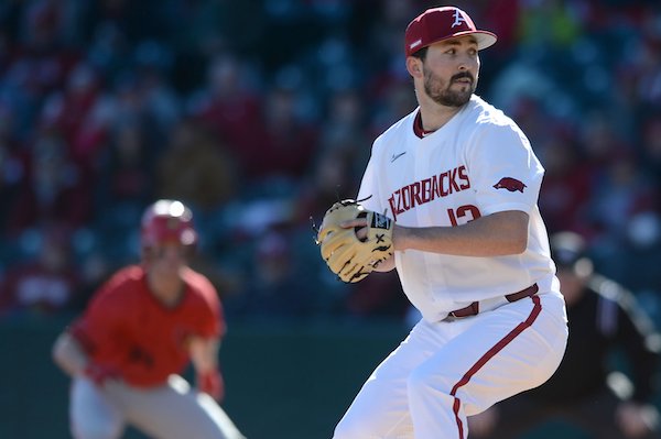 WholeHogSports - State of the Hogs: McCann heads to spring