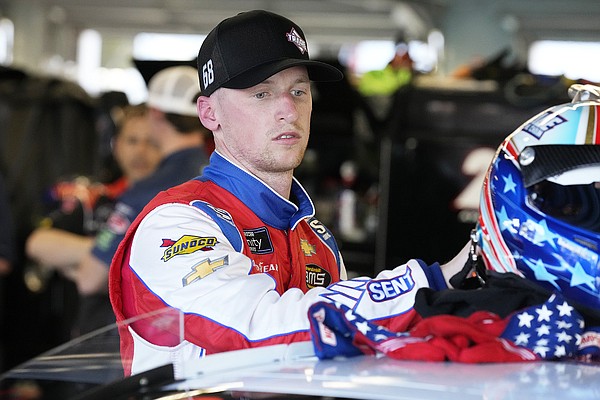 NASCAR driver caught in unwinnable culture war - Vimarsana News