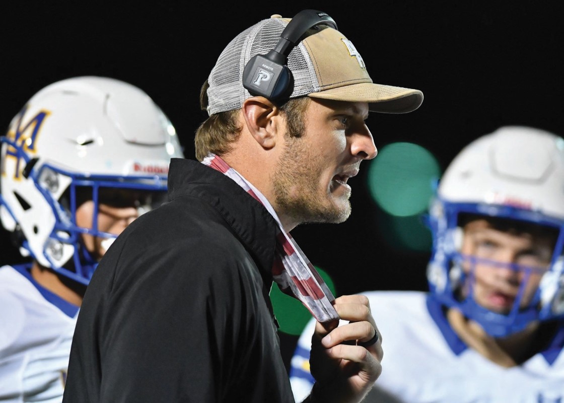 White Hall High School names ex-UA quarterback as head coach