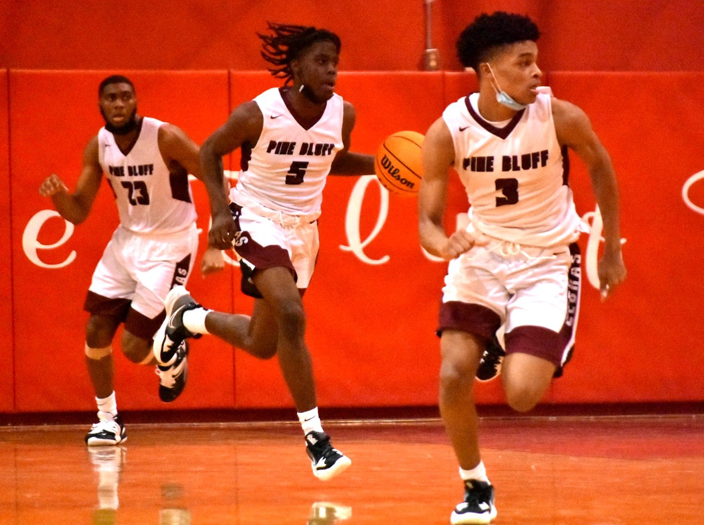 Zebras’ road to state begins nearby