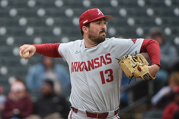 Noland, Ramage combine for 16 Ks in Round Rock | Whole Hog Sports