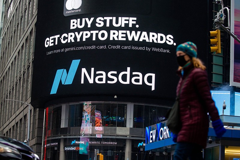 An advertisement for the Gemini credit card promising crypto rewards is seen outside the Nasdaq MarketSite in New York earlier this month.
(Bloomberg (WPNS) /Michael Nagle)