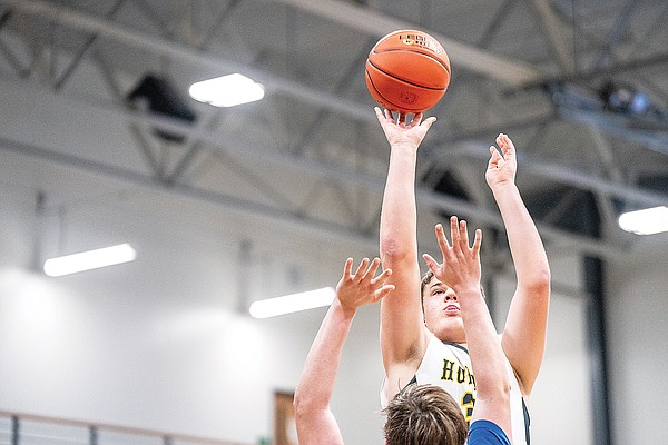 Team effort leads St. Elizabeth boys to 26-point win against Climax Springs - Vimarsana News