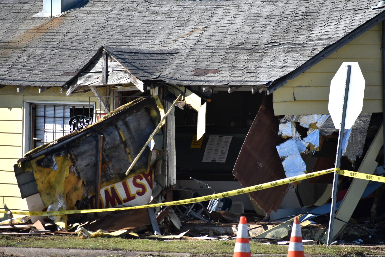 High-speed crash damages Pine Bluff market