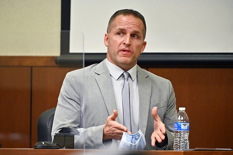 Fired cop says he did nothing wrong in Breonna Taylor raid | The