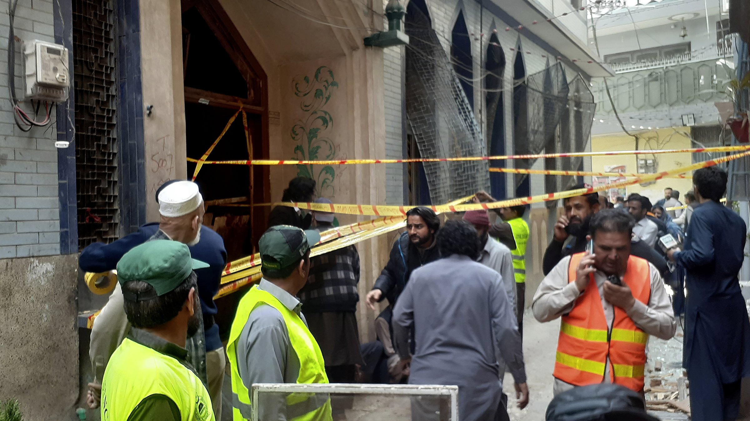 56 die in blast at Pakistan mosque - Vimarsana News