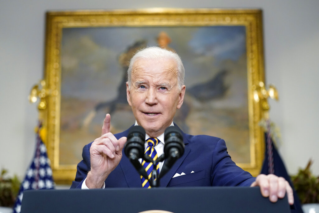 Biden bans Russian oil, warns of 'Putin price hike' at pump - Vimarsana News