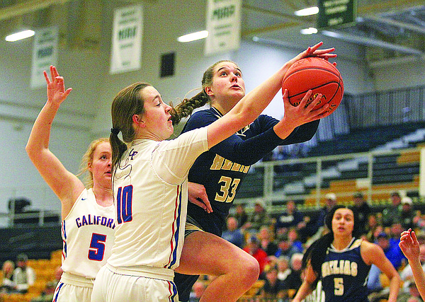Helias uses quick start to top California in Class 4 sectional - Vimarsana News
