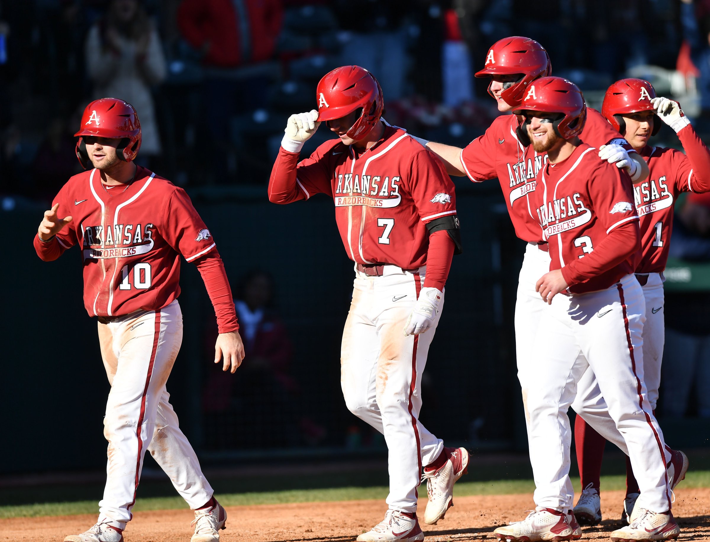 Razorbacks' bats picking up steam - Vimarsana News