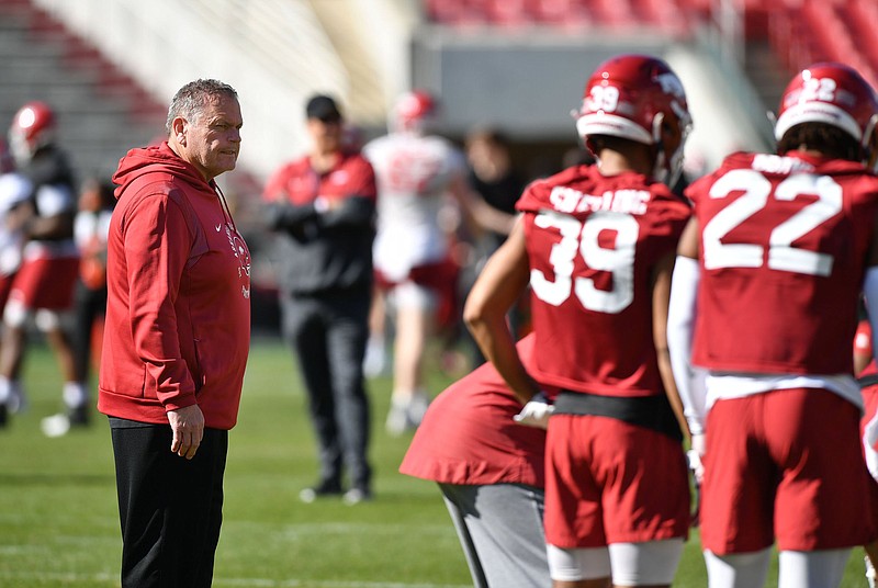 WholeHogSports - VIDEO: Pittman, players recap Razorback football spring  scrimmage