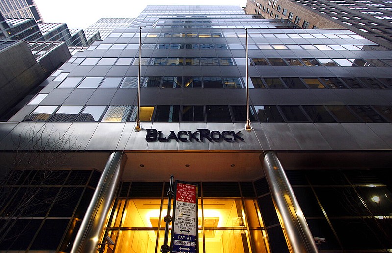 BlackRock Inc. headquarters are shown in New York in this Feb. 15, 2006, file photo. BlackRock, one of the world's largest asset managers, is promoting itself as a friend of fossil-fuel industries after years in which the company promoted its consideration of climate change and other environmental, social and governance issues into its investment and proxy voting decisions. (AP/Mark Lennihan)