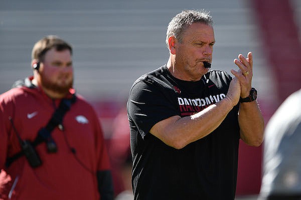 Razorbacks pick up 2 commits on defense | Whole Hog Sports