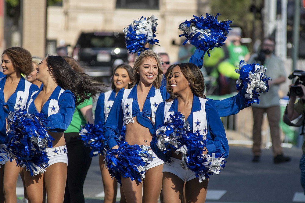 Even-Dozen Dallas Cowboys Cheerleaders Join Parade! – The World's Shortest  St Patrick's Day Parade