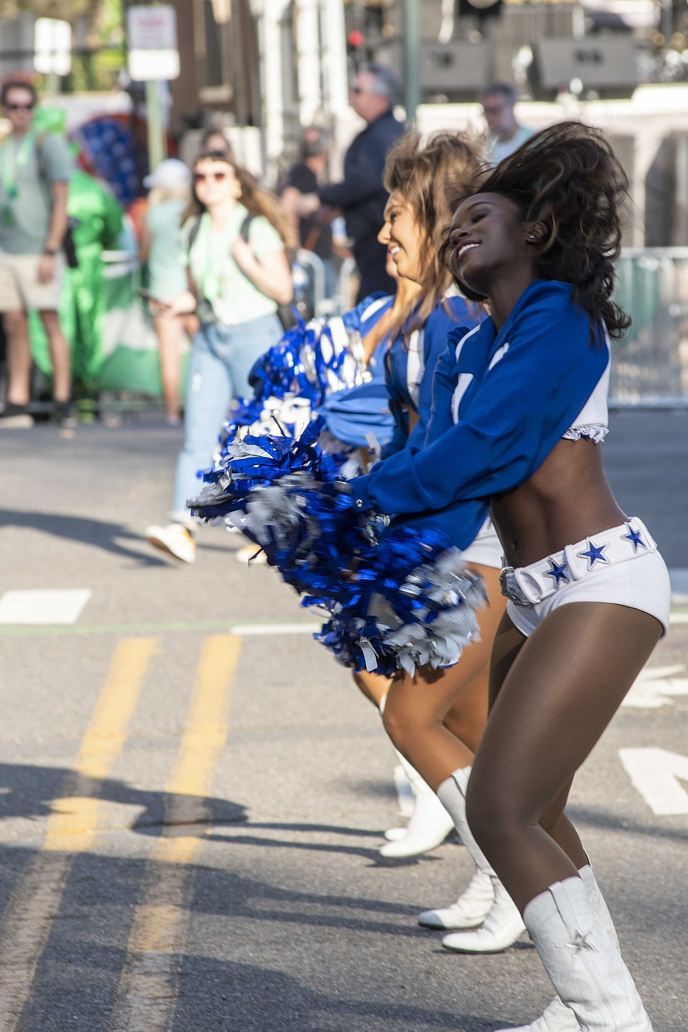 Dallas Cowboys Cheerleaders Returning for Eighth Time For 1st Ever 20th  Annual World's Shortest St. Patrick's Day Parade – The World's Shortest St  Patrick's Day Parade