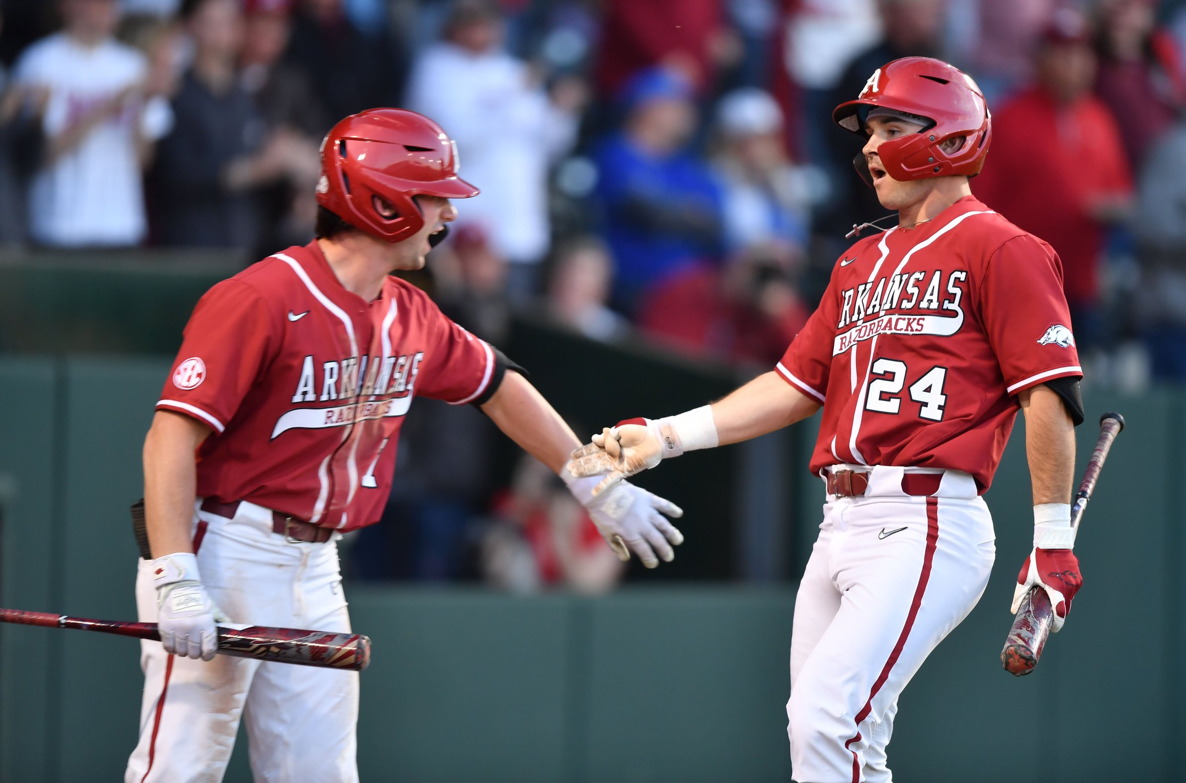 Hogs drop 'Cats for 10th straight - Vimarsana News