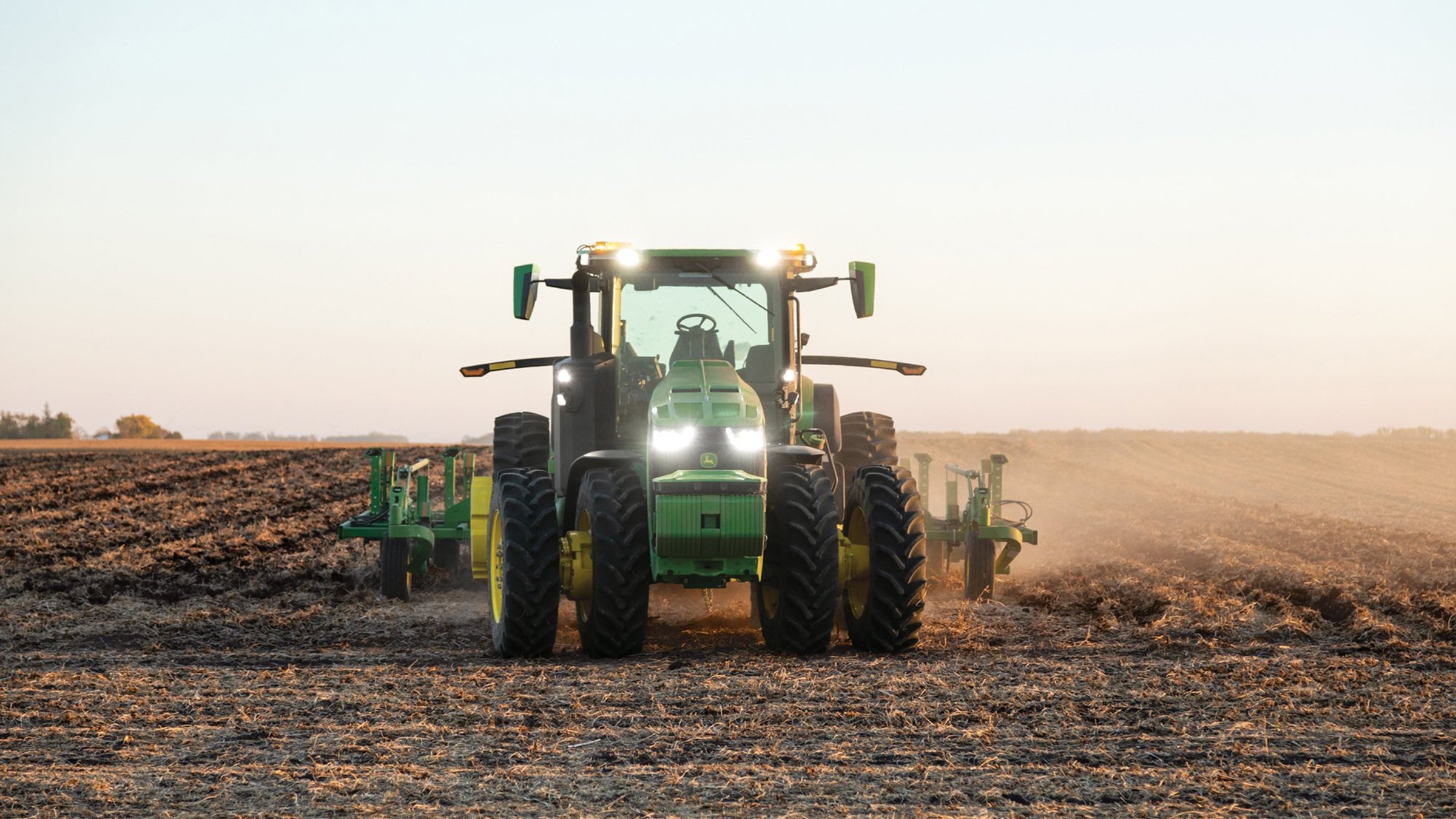 Driverless tractors nearing U.S. fields - Vimarsana News