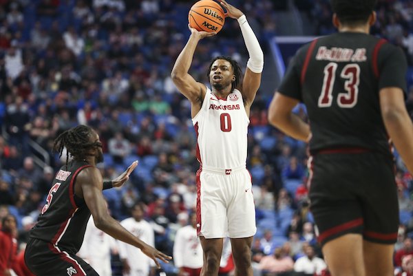 Hogs beat New Mexico State, advance to Sweet 16 - Vimarsana News