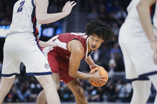 WholeHogSports - Williams drafted by nearest NBA team