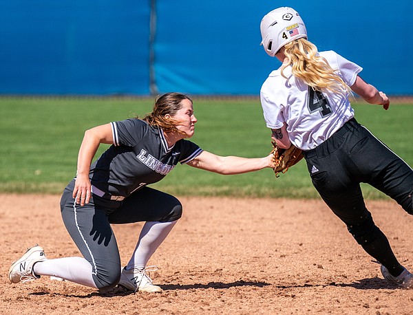 Lincoln can't take advantage of baserunners in losses to Emporia State - Vimarsana News