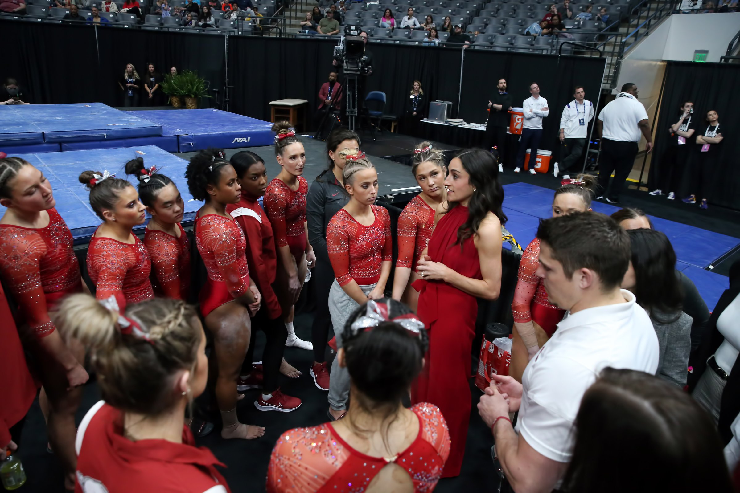 Arkansas improves heading to regional - Vimarsana News